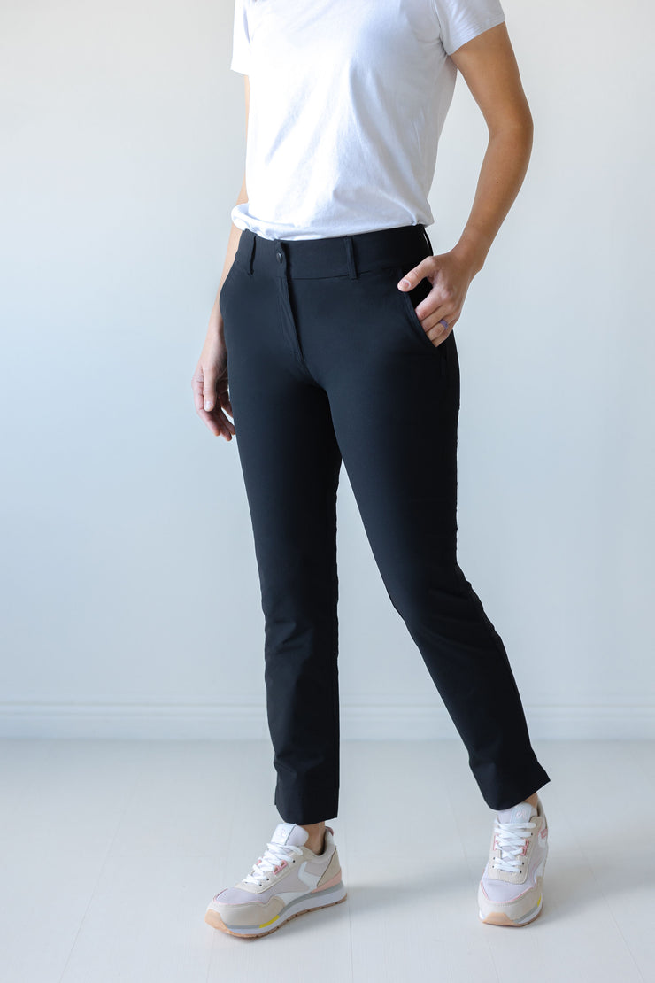 Ann Demeulemeester black cropped trousers with button closures at the ankles  - V A N II T A S